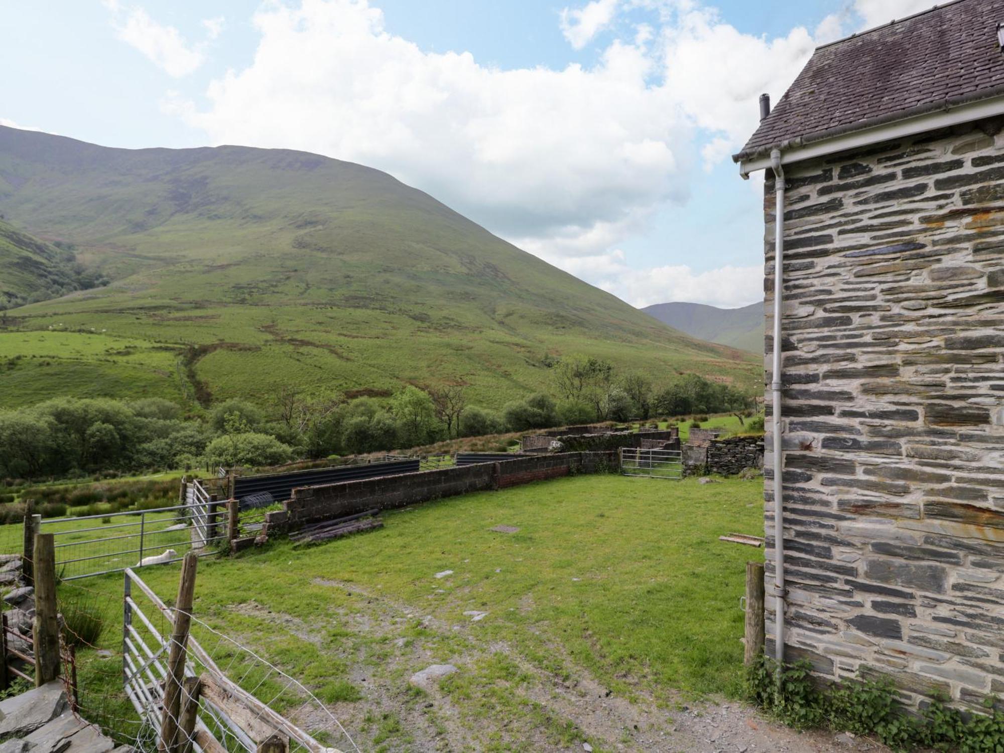 Villa Pennant Tigi Uchaf à Dolgellau Extérieur photo
